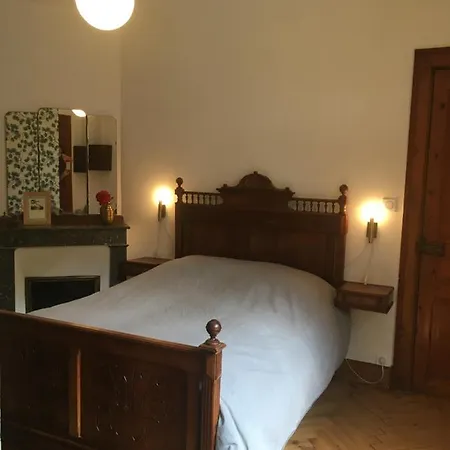 Sur Cour, Le Berlingott Daire Bagnères-de-Bigorre